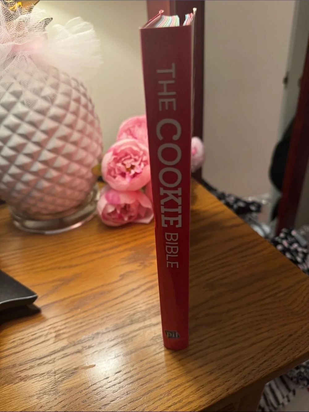 The Cookie Bible Cookbook - Red Cover